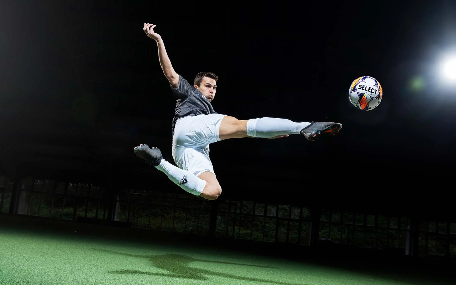 这一动态的 这一动态的